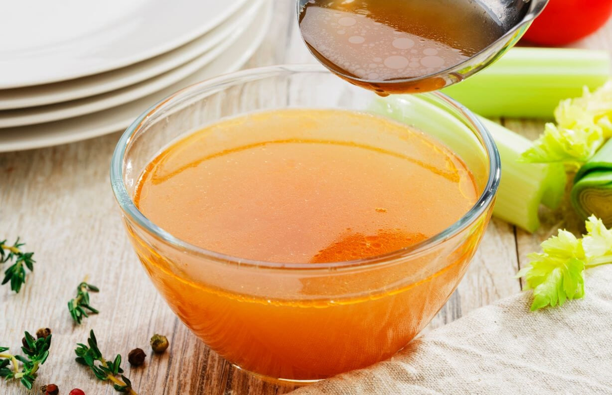 19 fun facts about Chicken Bone Broth Protein (yes, it’s chicken broth)