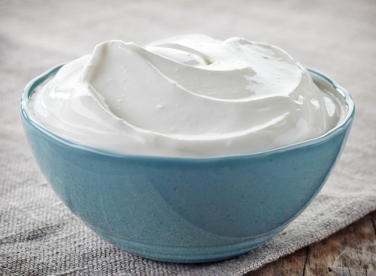 Heavy cream powder vs. heavy cream (The difference)