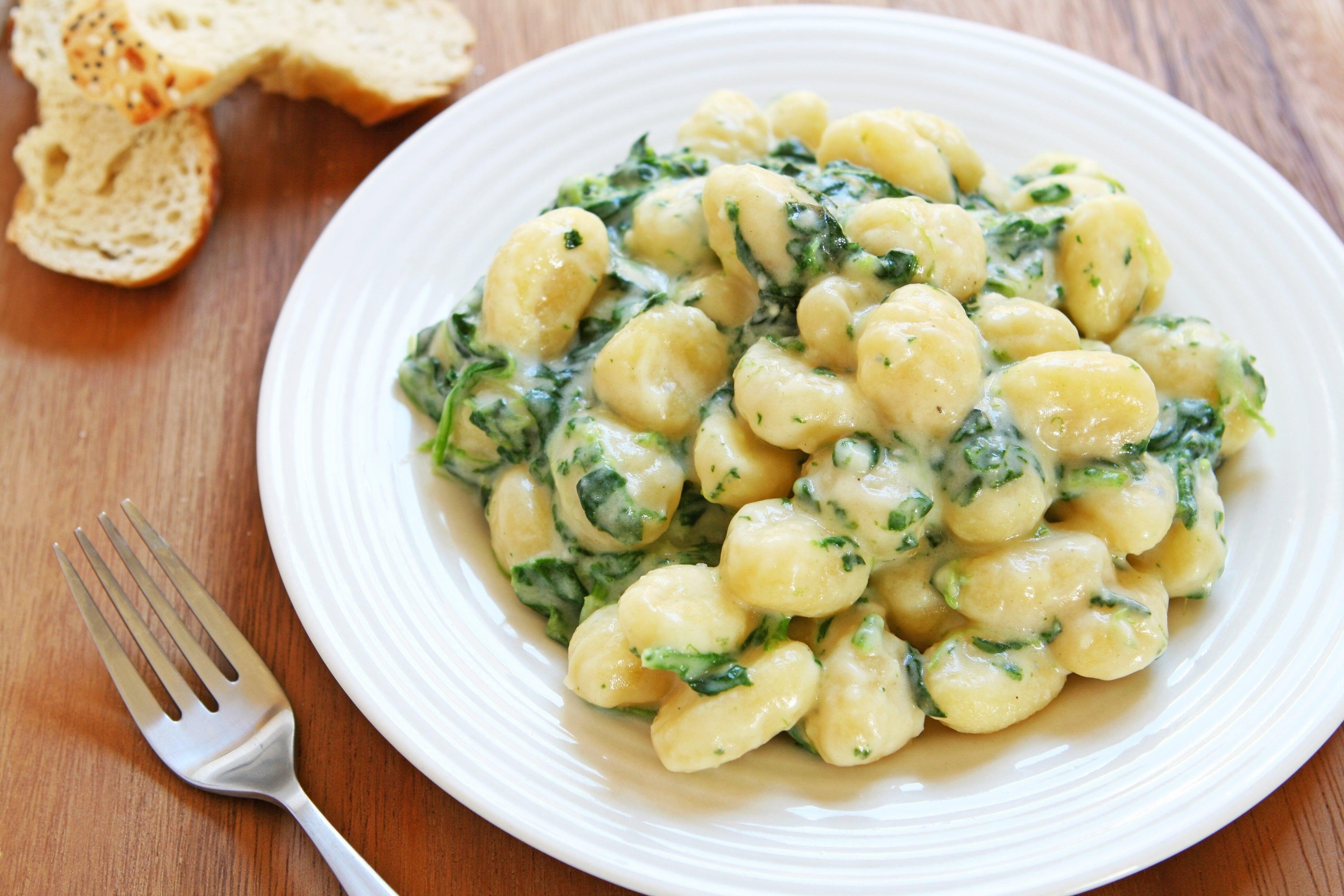 Potato Gnocchi with Cheddar Cheese Sauce