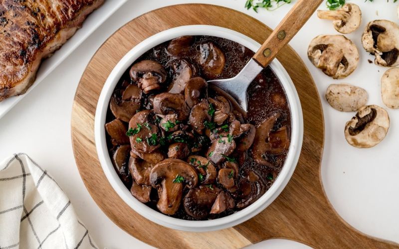 Shiitake and Maitake Mushroom Sauce