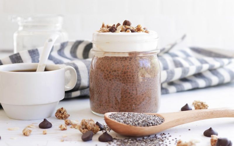 Mocha Pudding with Chia Seeds, Raw Cacao and Coconut Milk