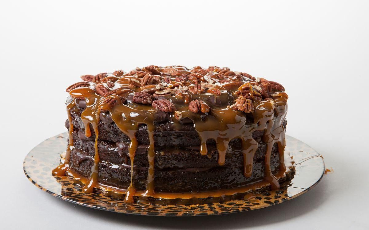 Chocolate Caramel Cake: How to Make the Best One Ever