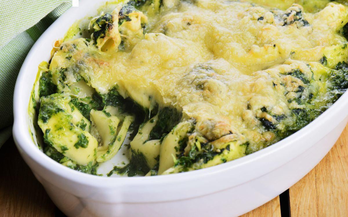 Easy Spinach Casserole Recipe: Creamy, Cheesy & Delicious