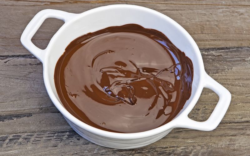 raw-cacao-chocolate-sauce