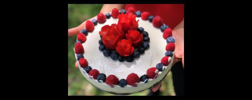 [Recipe] Red, White & Blue Raw Vegan Cheesecake